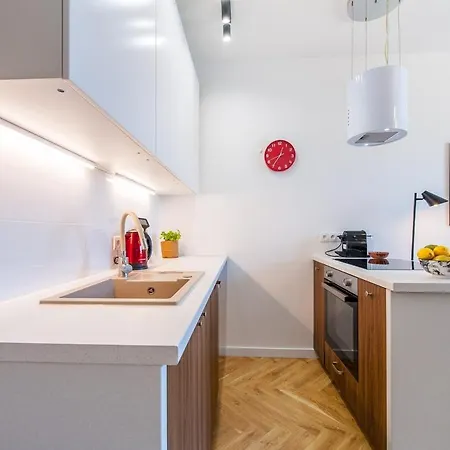 Stylowy Dla 4 Osob W Centrum Gdyni, 2 Oddzielne Sypialnie, Blisko Skm, 20minut Spacerem Do Morza Apartment Gdynia