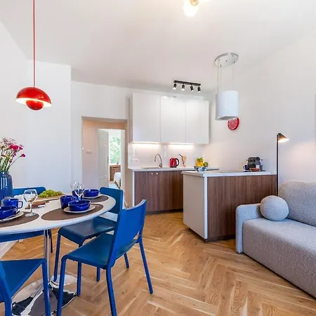Stylowy Dla 4 Osob W Centrum Gdyni, 2 Oddzielne Sypialnie, Blisko Skm, 20minut Spacerem Do Morza * Gdynia