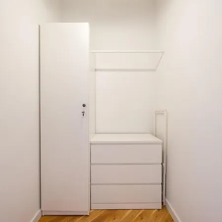 Apartment Stylowy Dla 4 Osob W Centrum Gdyni, 2 Oddzielne Sypialnie, Blisko Skm, 20minut Spacerem Do Morza Gdynia
