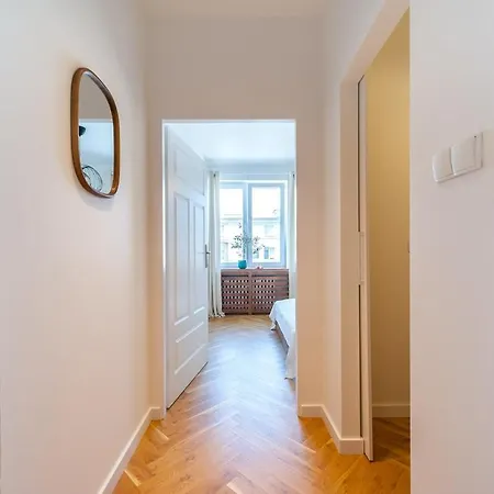 Stylowy Dla 4 Osob W Centrum Gdyni, 2 Oddzielne Sypialnie, Blisko Skm, 20minut Spacerem Do Morza